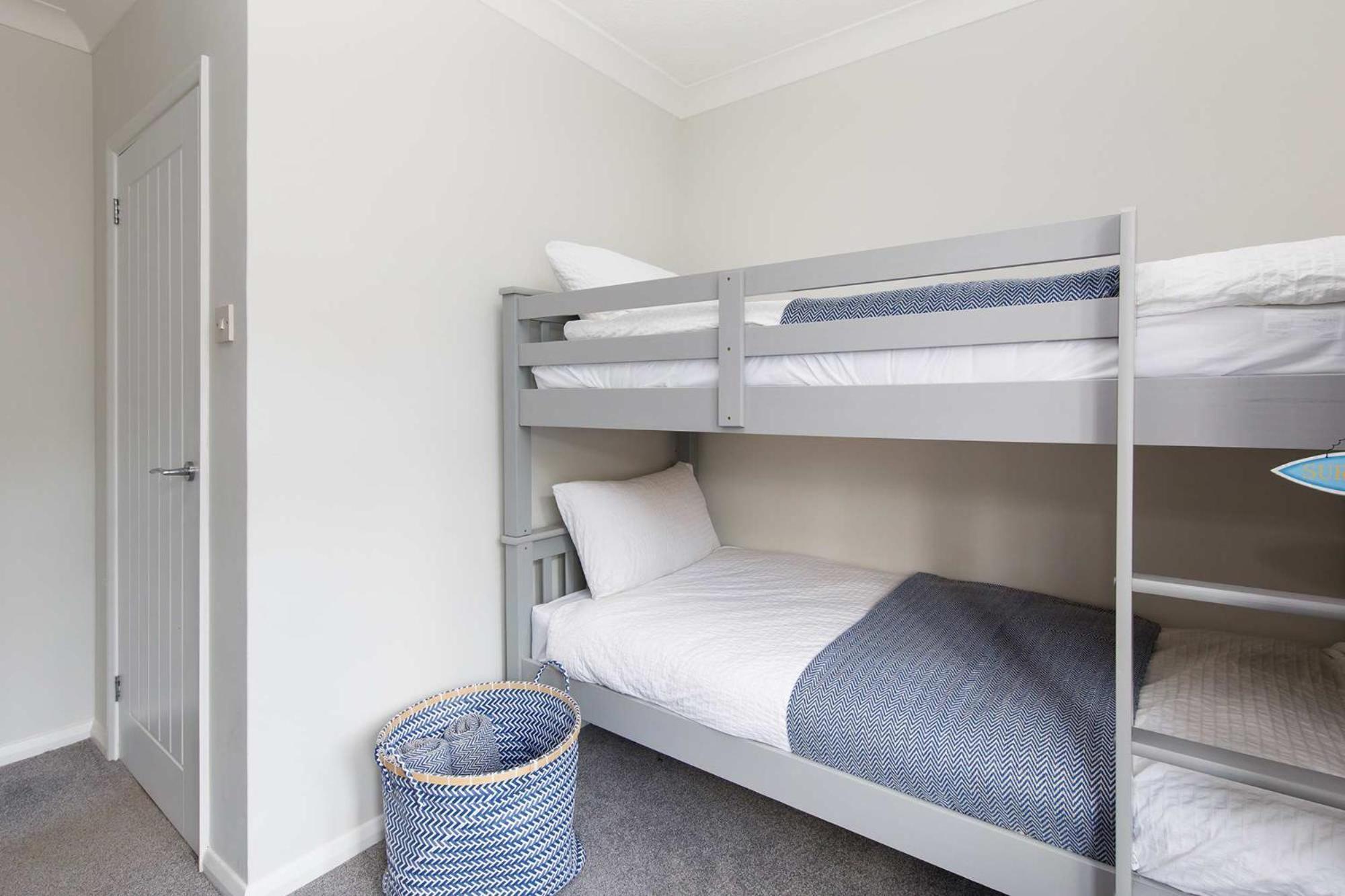 Spacious Home For 8 In Witterings - Walk To Beach East Wittering Εξωτερικό φωτογραφία