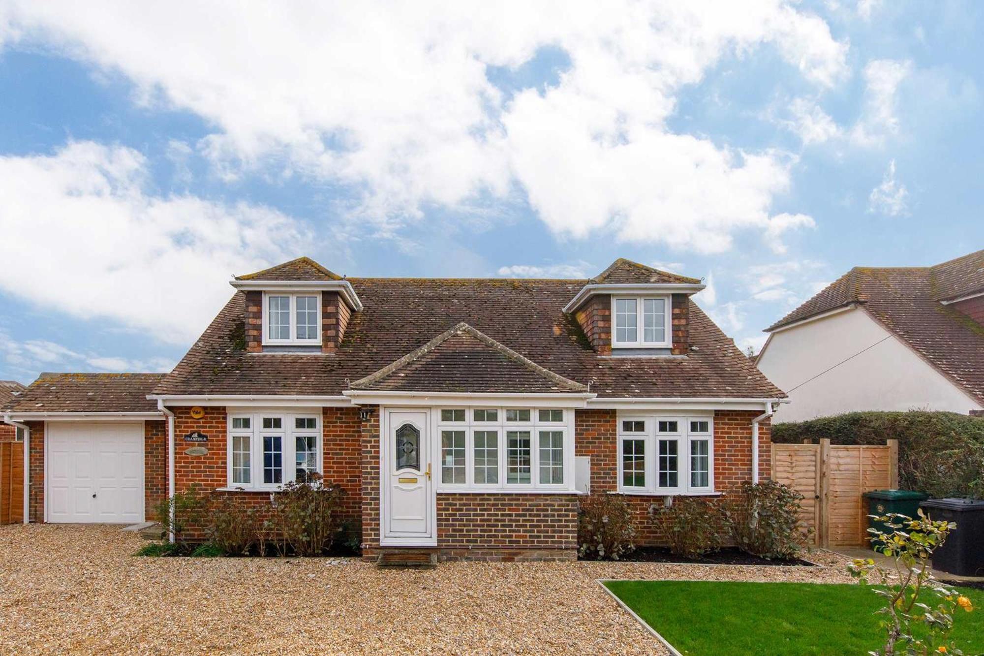 Spacious Home For 8 In Witterings - Walk To Beach East Wittering Εξωτερικό φωτογραφία